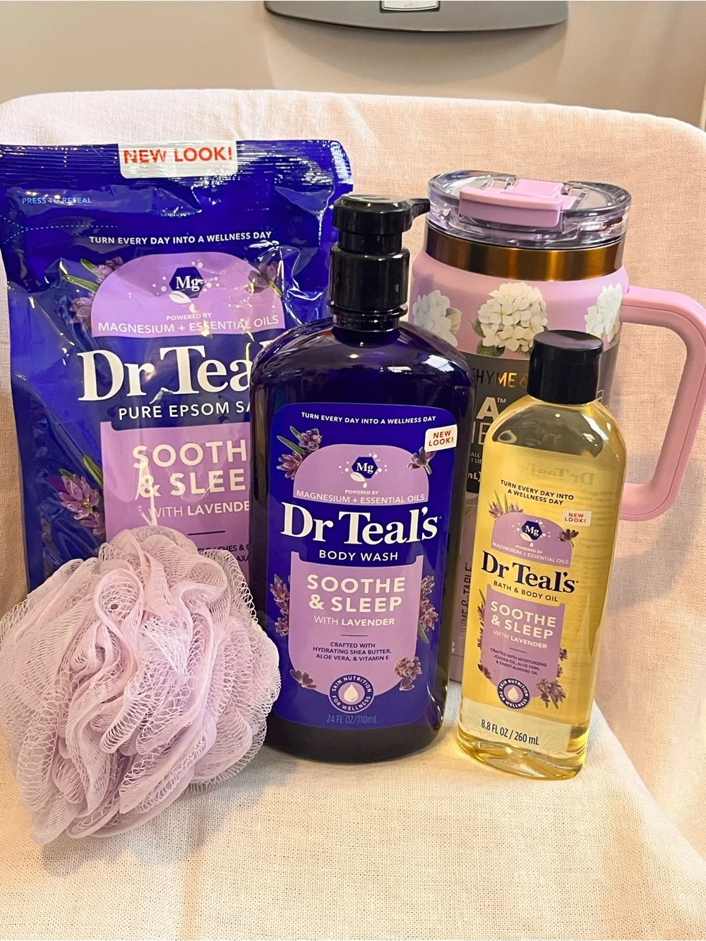 Dr. Teal’s Soothe & Sleep Lavender Body Wash & Bath Bundle